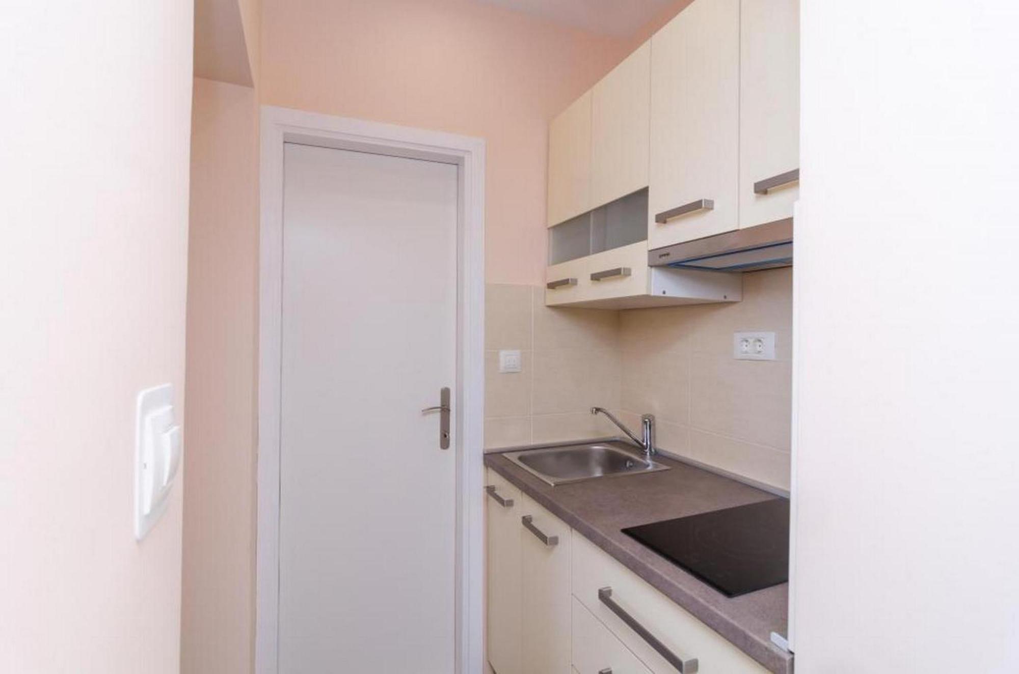 Apartments Lena & Lara ดูบรอฟนิก ภายนอก รูปภาพ