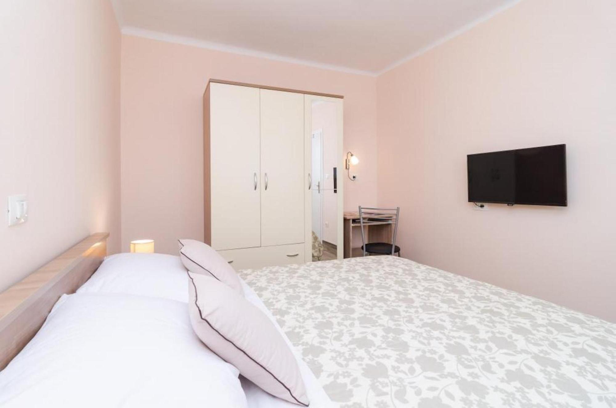 Apartments Lena & Lara ดูบรอฟนิก ภายนอก รูปภาพ
