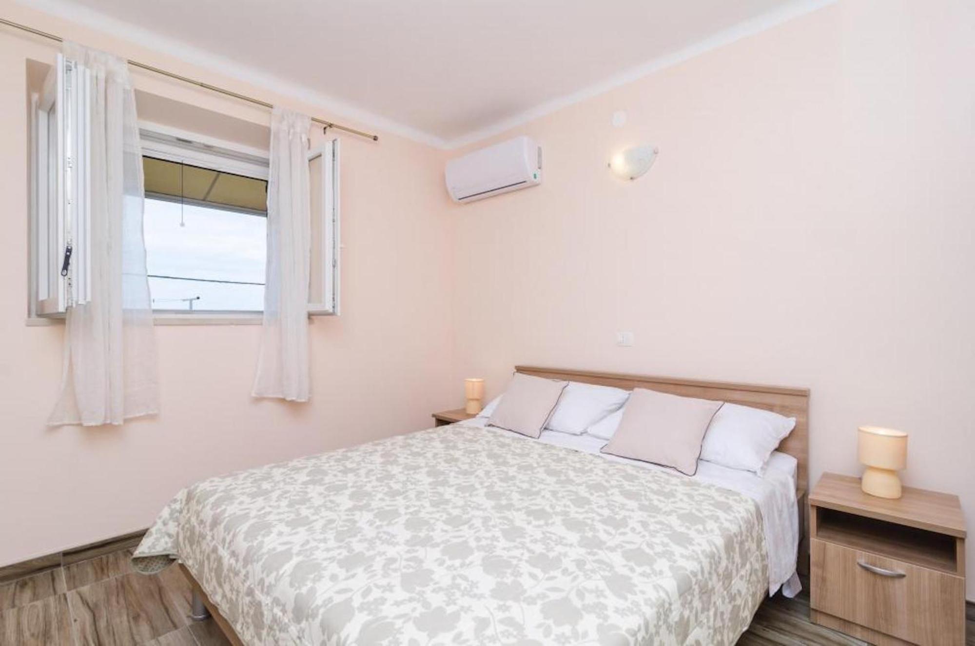 Apartments Lena & Lara ดูบรอฟนิก ภายนอก รูปภาพ