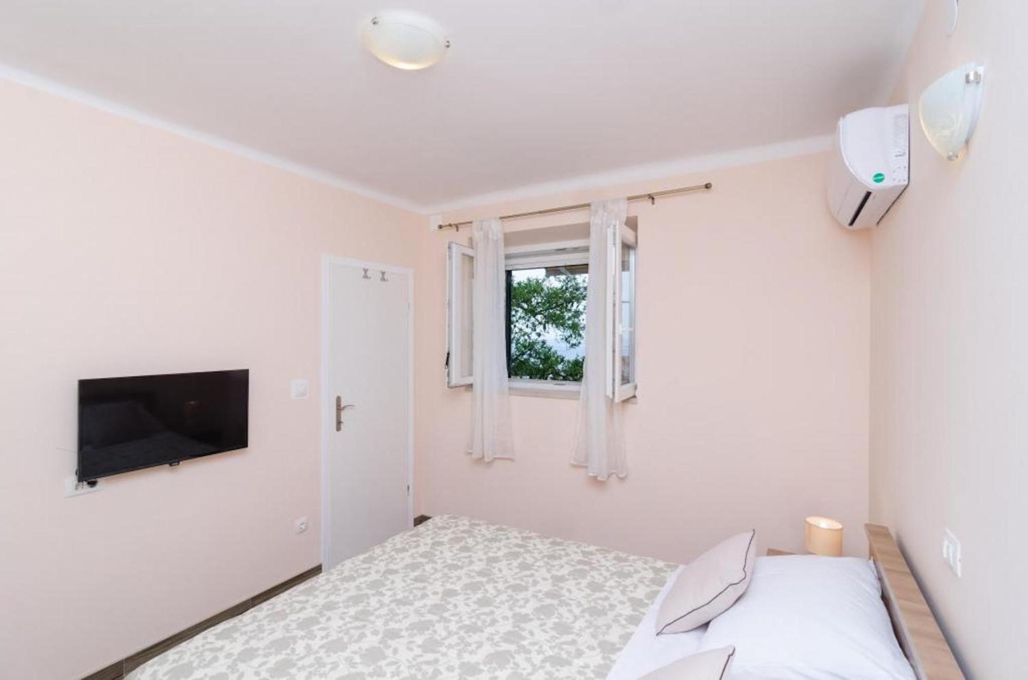 Apartments Lena & Lara ดูบรอฟนิก ภายนอก รูปภาพ
